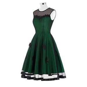 NWOT Retro Hepburn-style party dress
